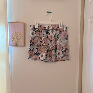 Vans shorts with pockets